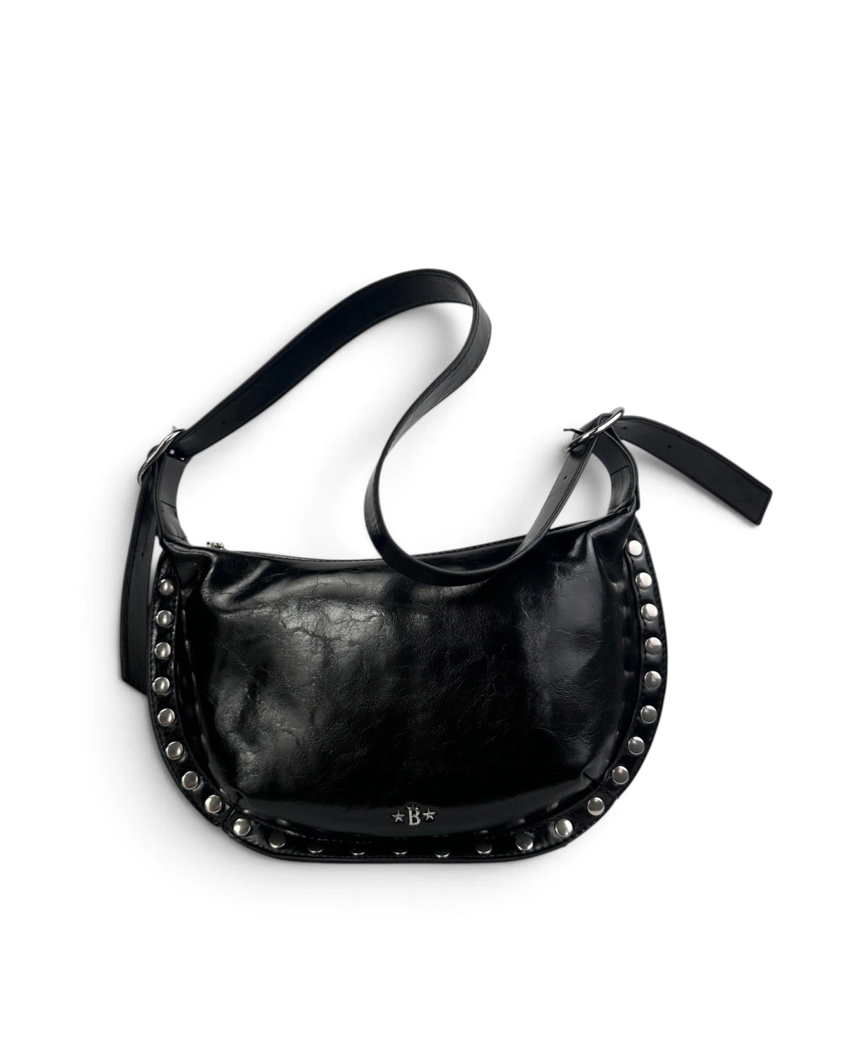 Bolso negro tachas