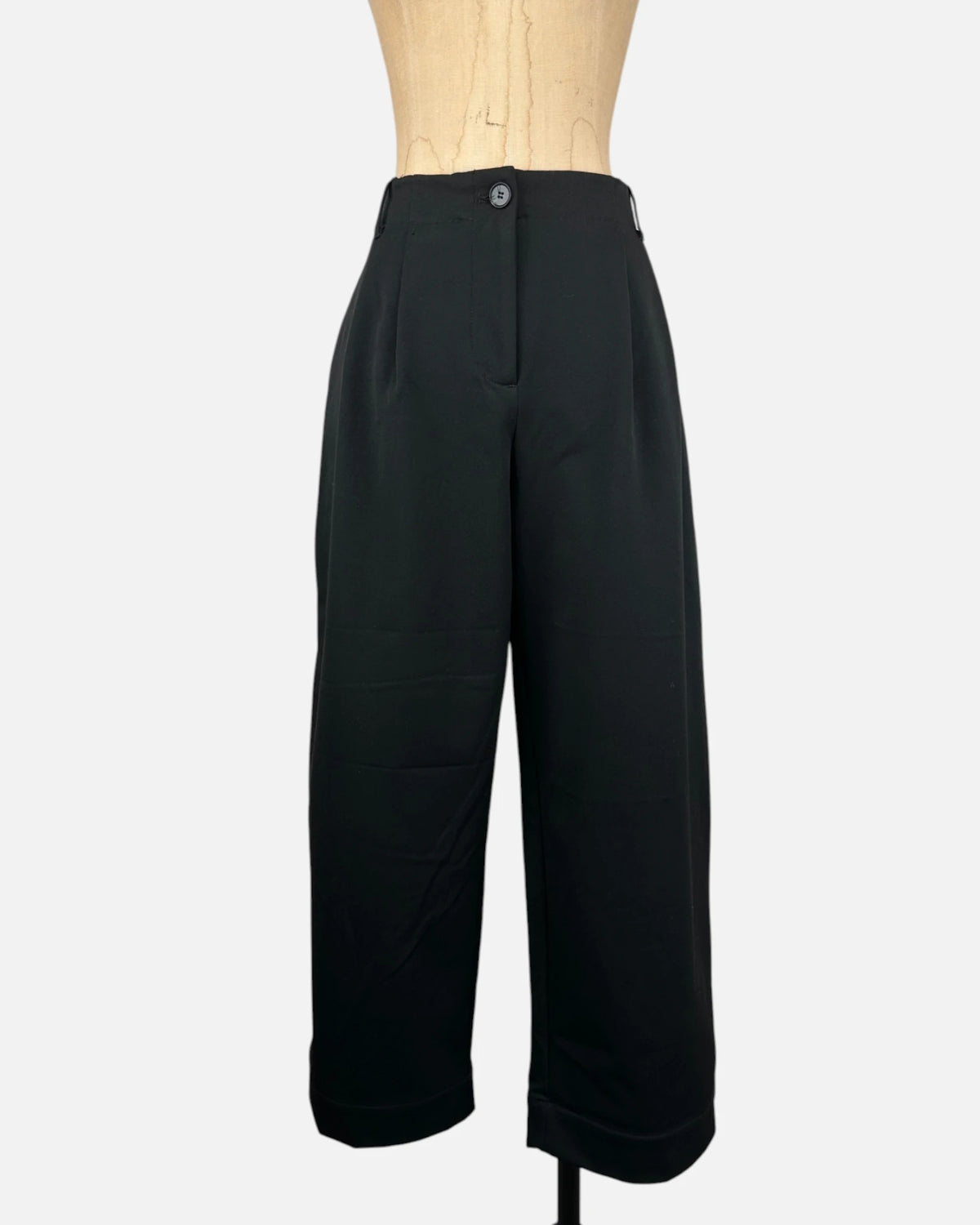 Pantalón negro pinzas