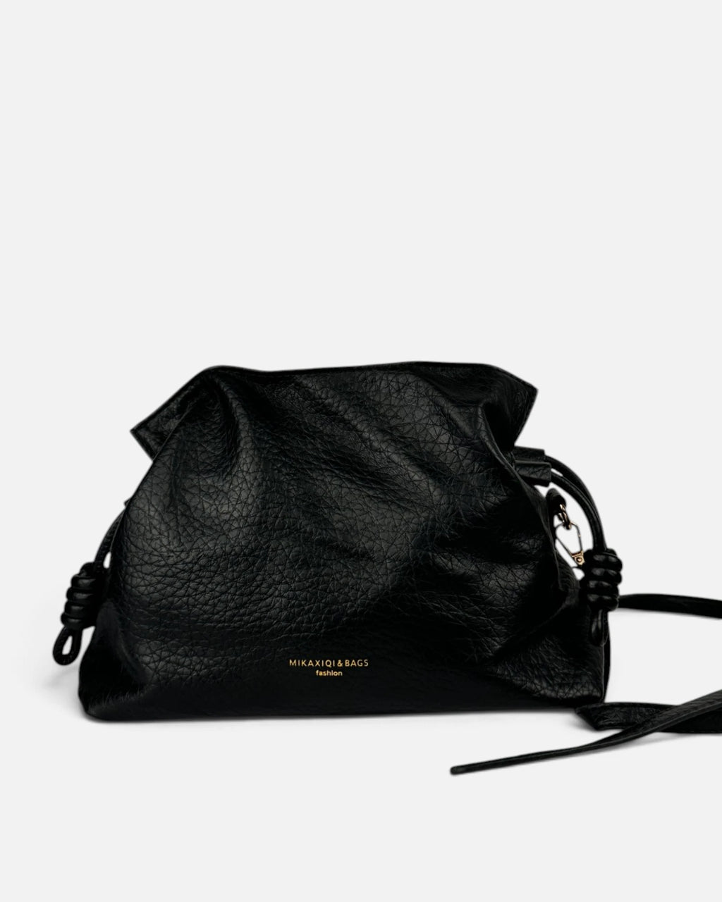 Bolso negro · Mikaxiqi