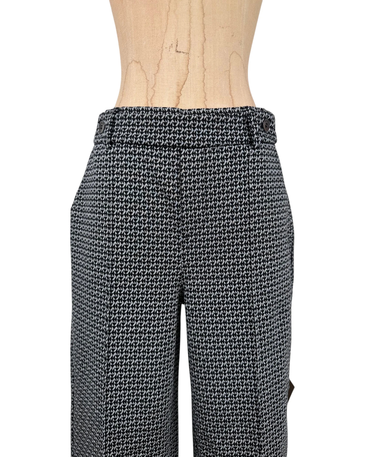 Pantalón negro y gris (2)