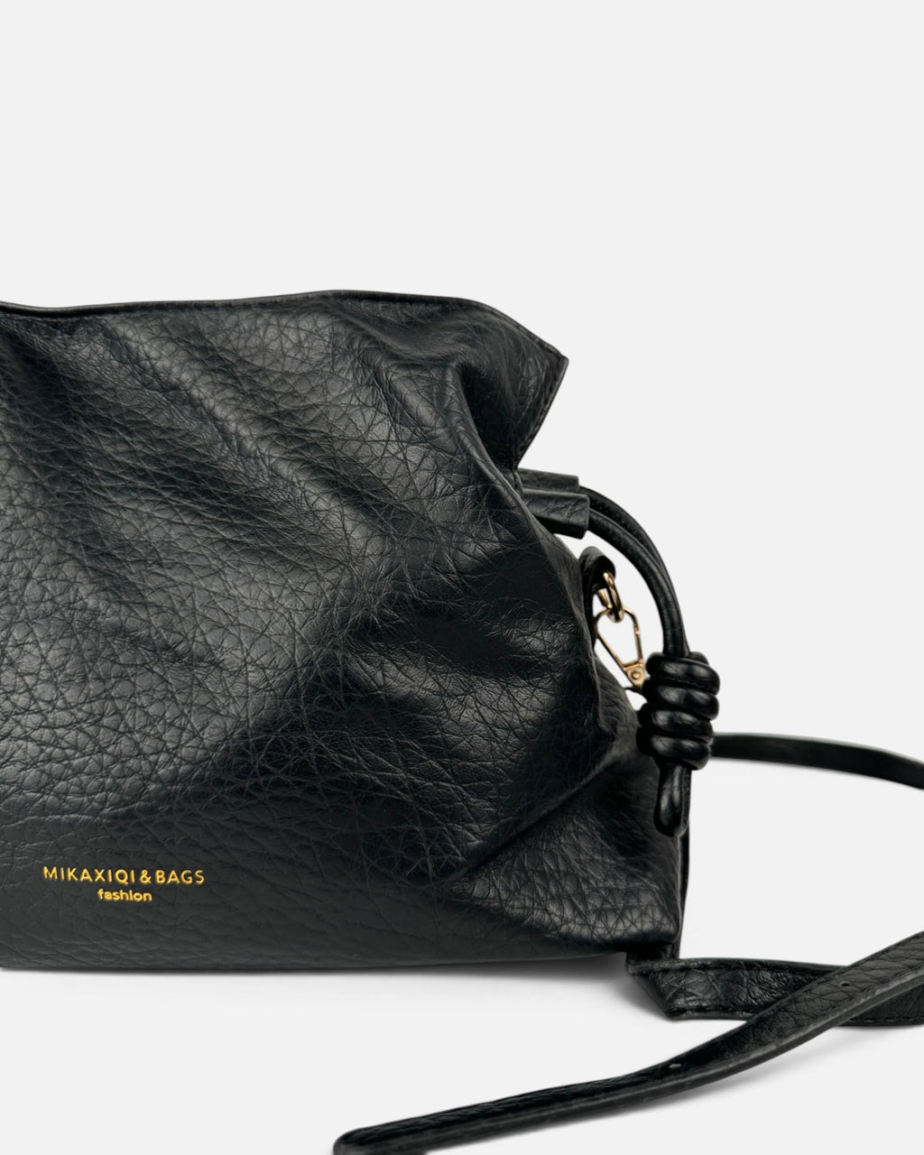 Bolso negro · Mikaxiqi (2)
