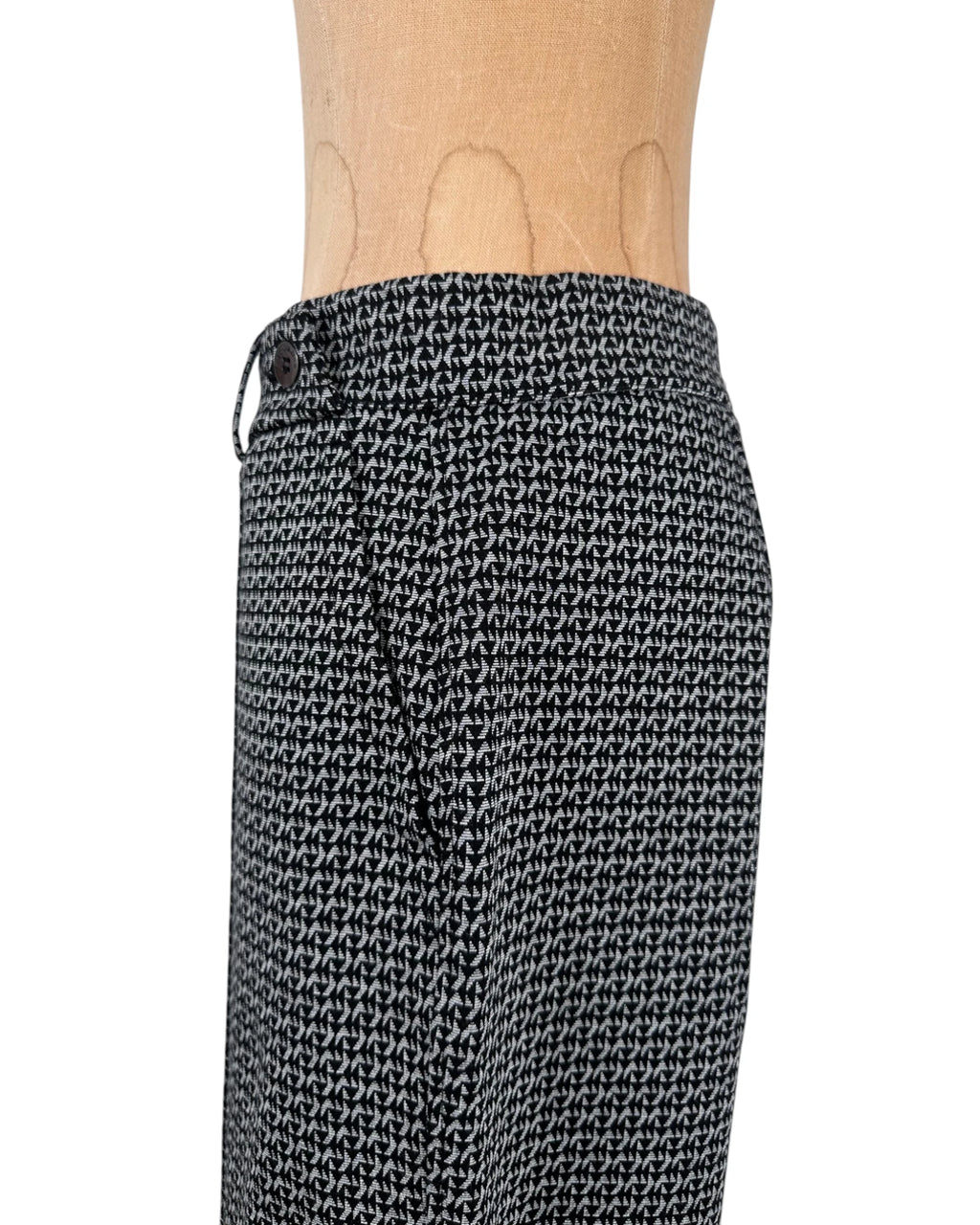 Pantalón negro y gris (3)