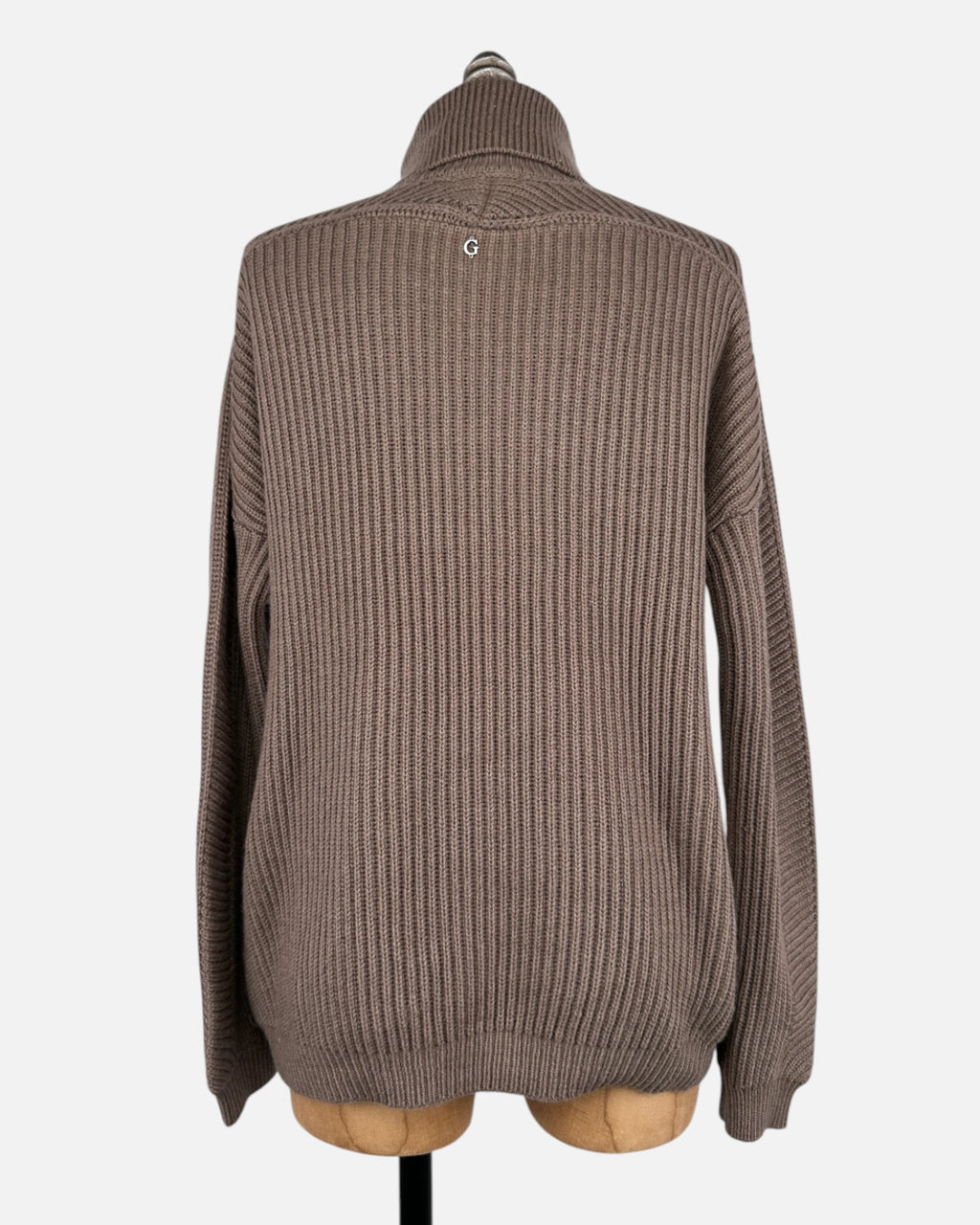Jersey cuello alto marrón (4)