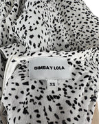 Blusa blanca y negra (5)