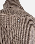 Jersey cuello alto marrón (5)