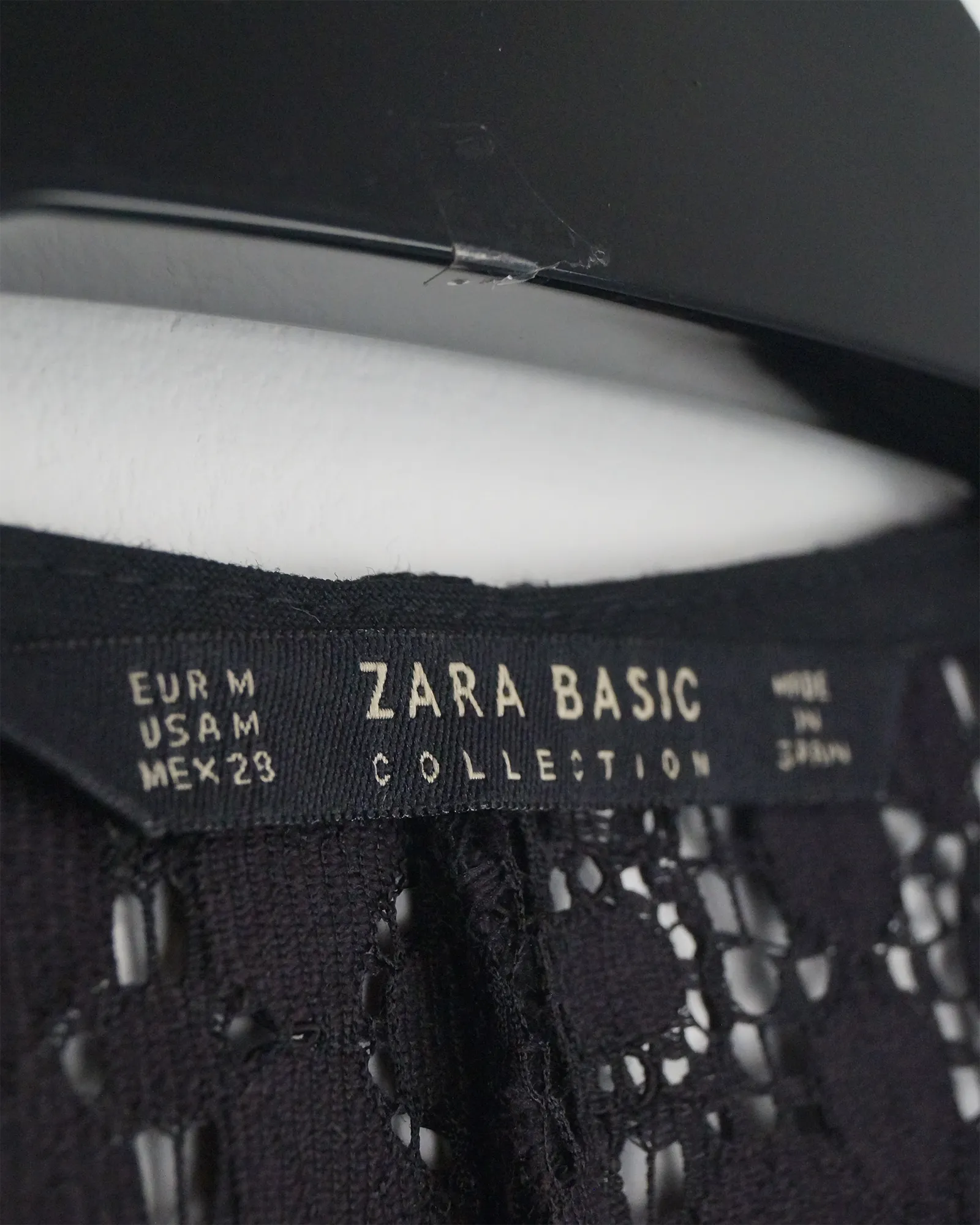 Americana de encaje con solapa