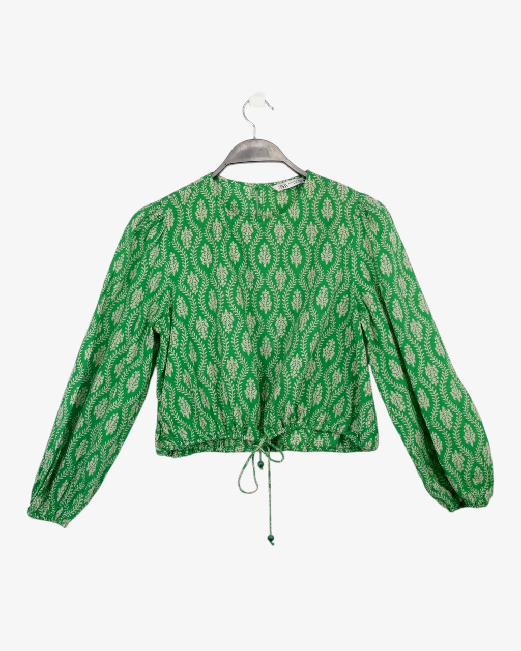 Blusa verde floreada