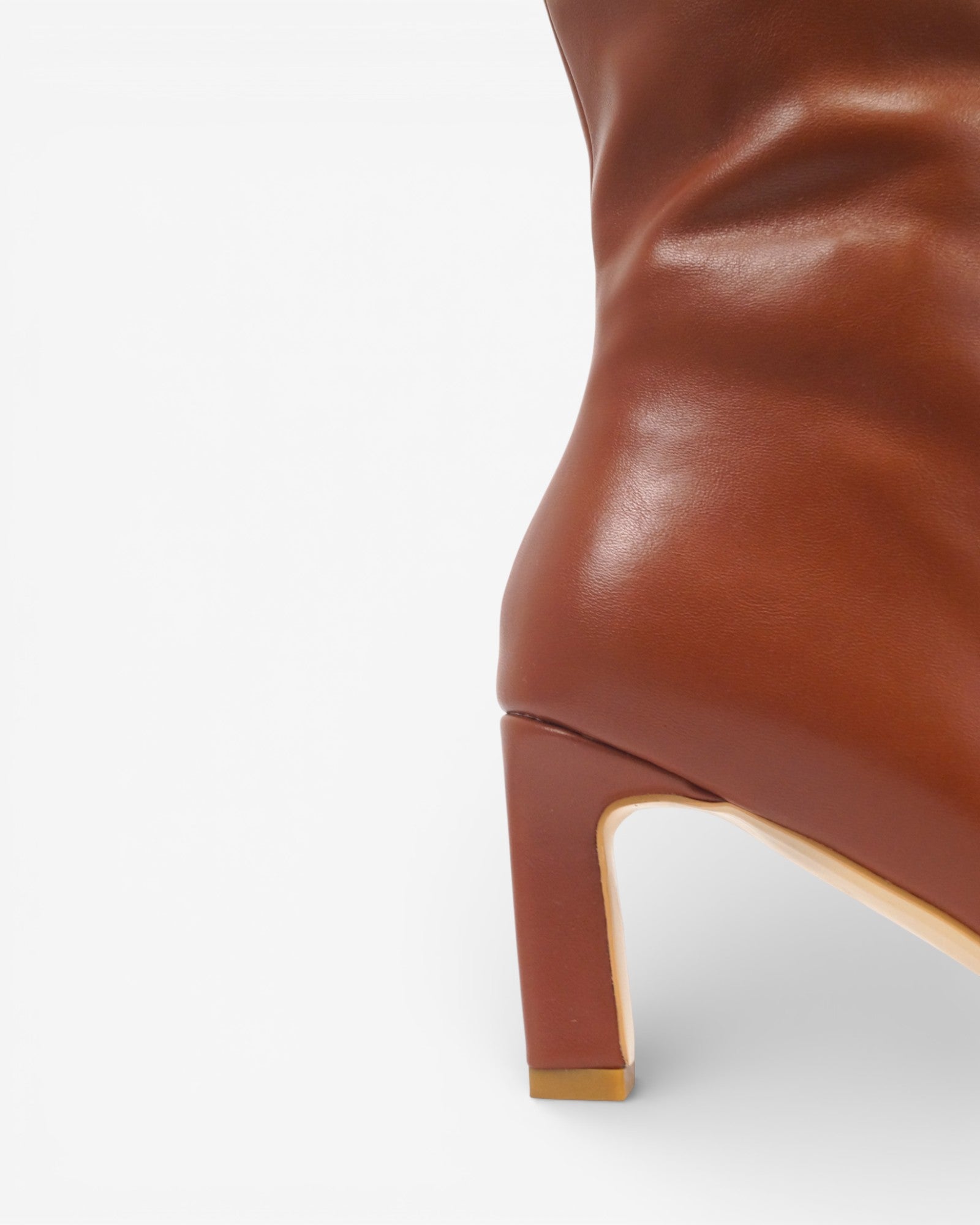 Botas caña alta Marrón