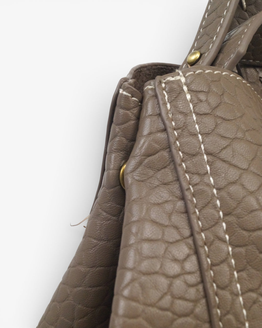 Bolso cruzado y mano