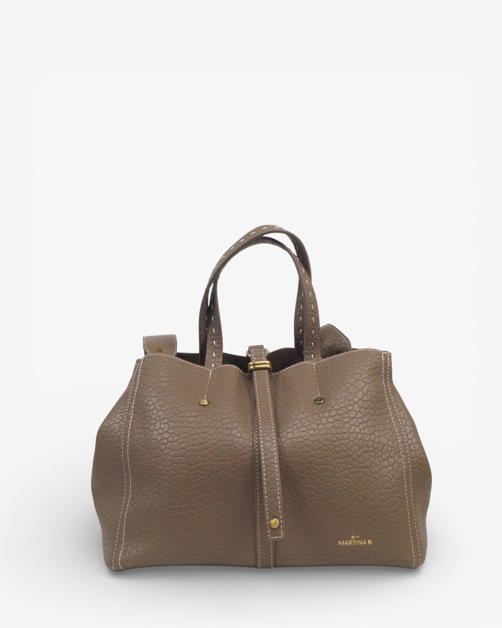 Bolso cruzado y mano