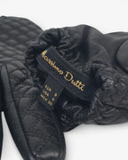 Guantes de piel negros