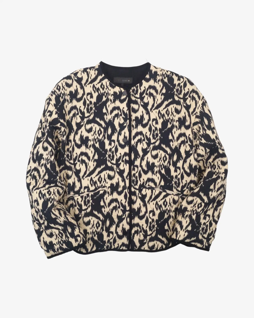 Chaqueta acolchada beige y negra