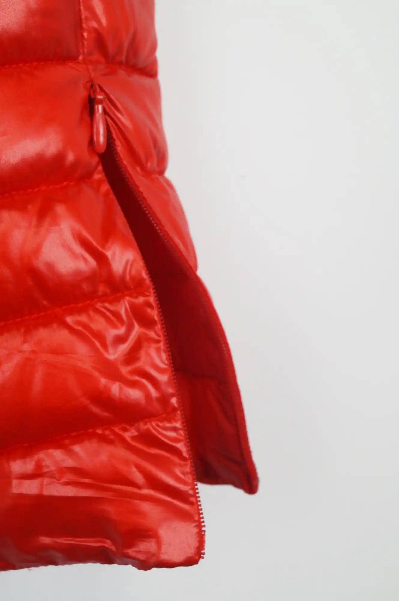 Anorak rojo corto