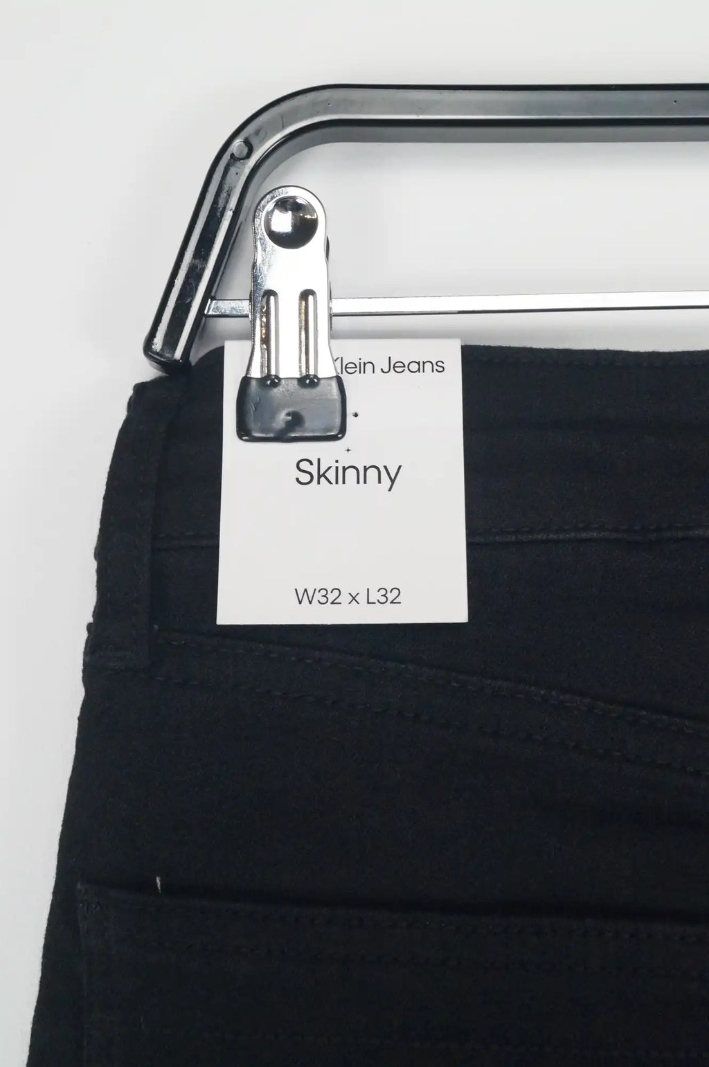 Jean skinny negro