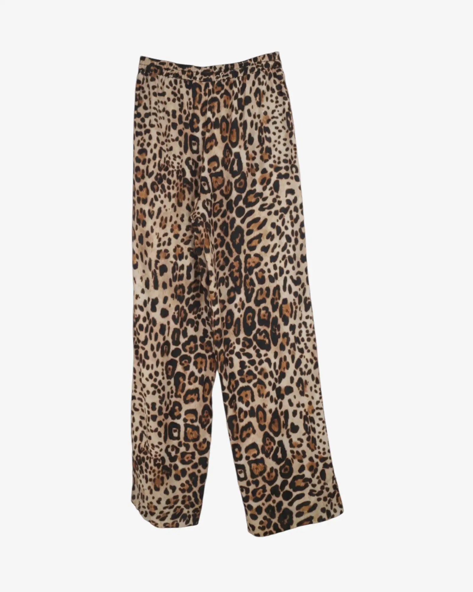 Pantalón satinado animal print
