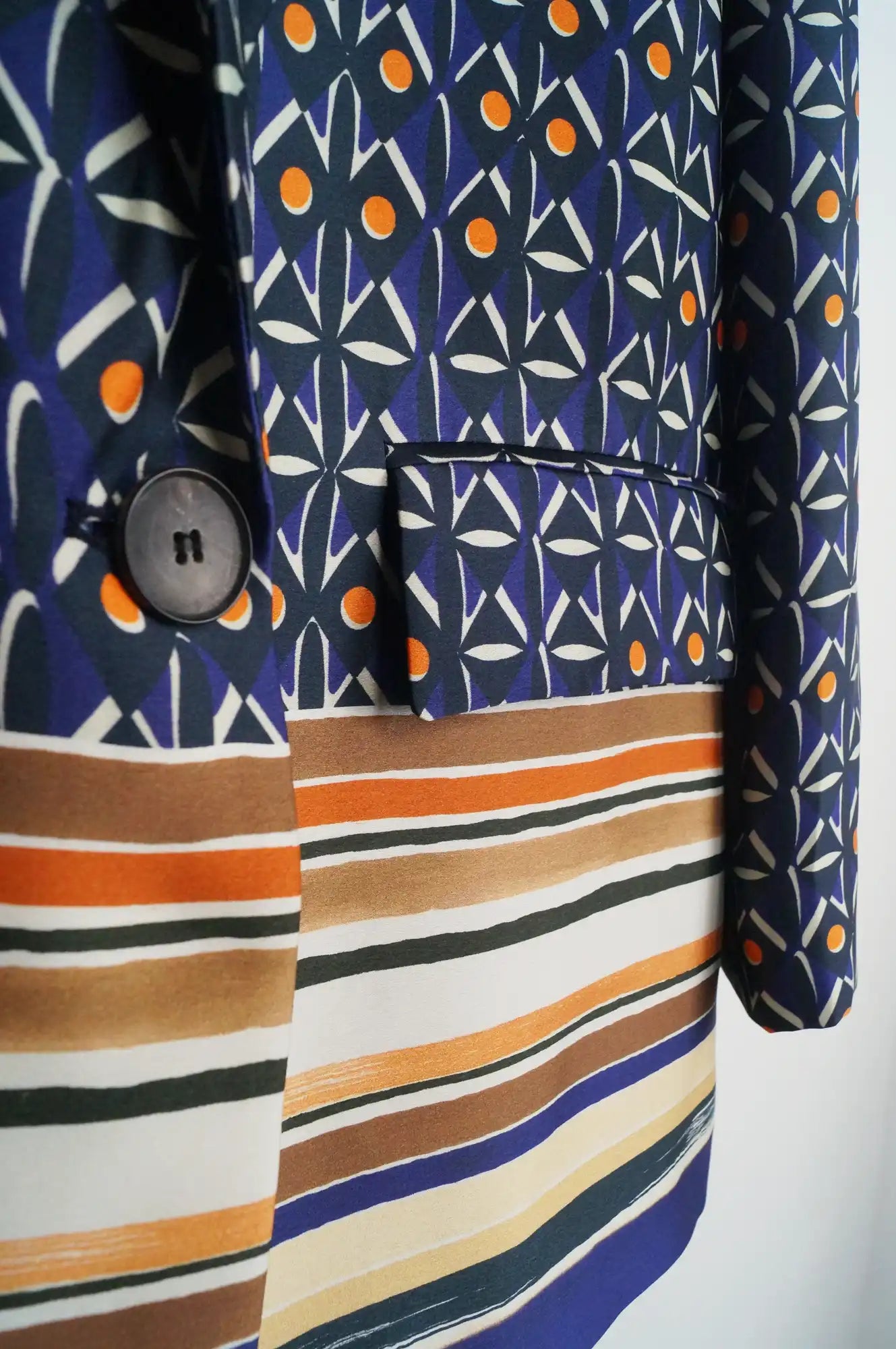 Americana estampada de raso