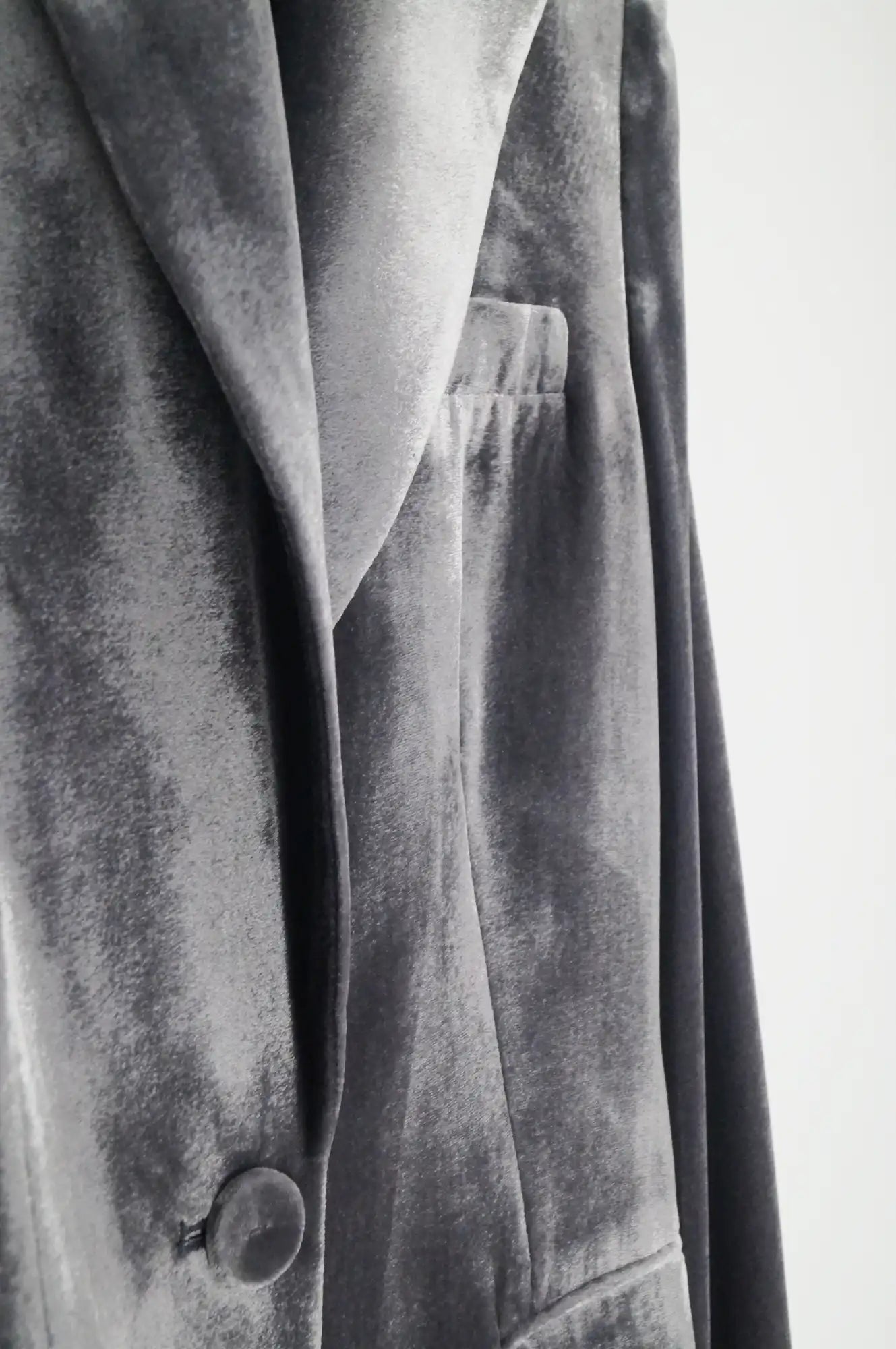 Americana terciopelo gris