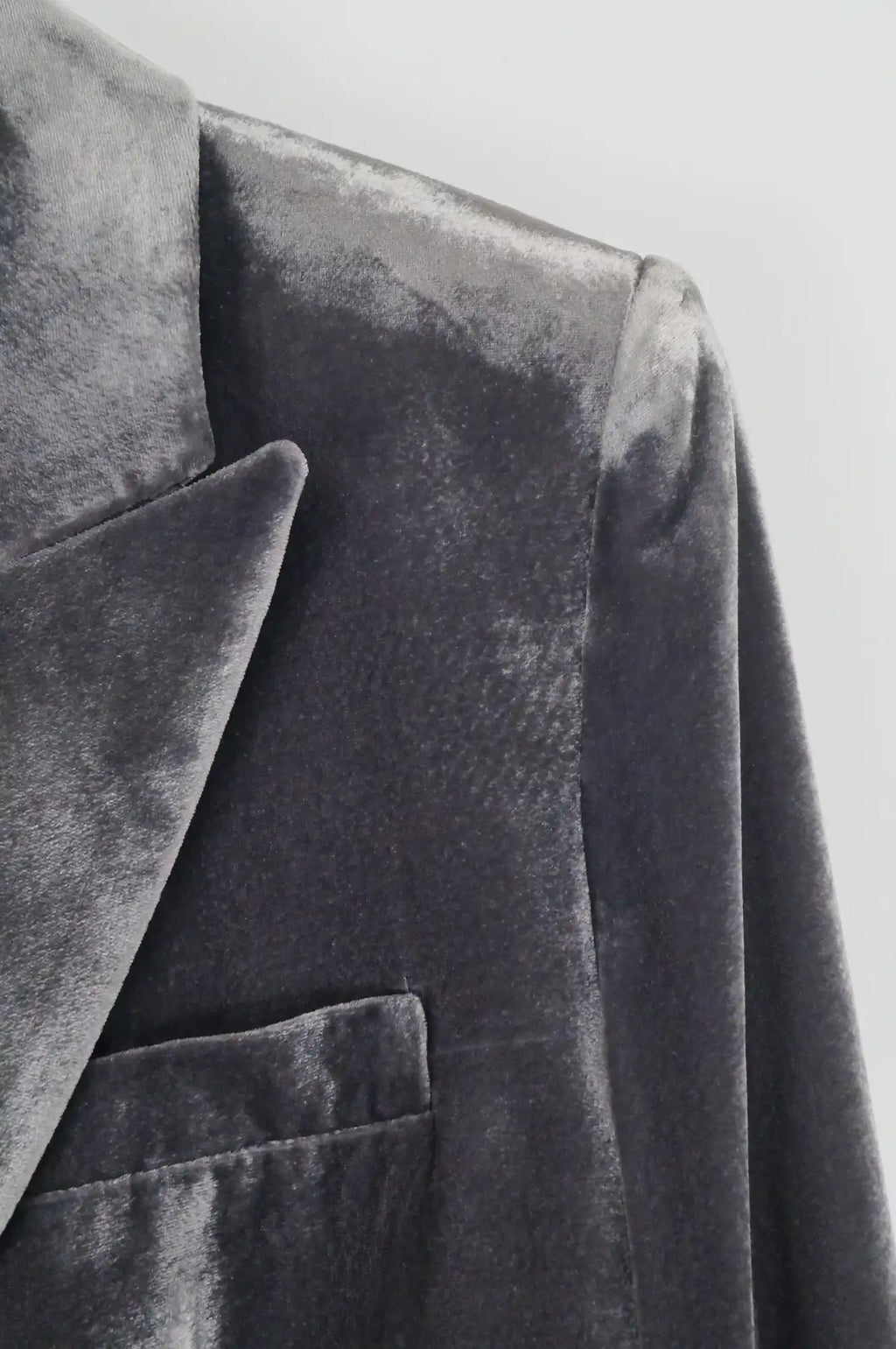 Americana terciopelo gris