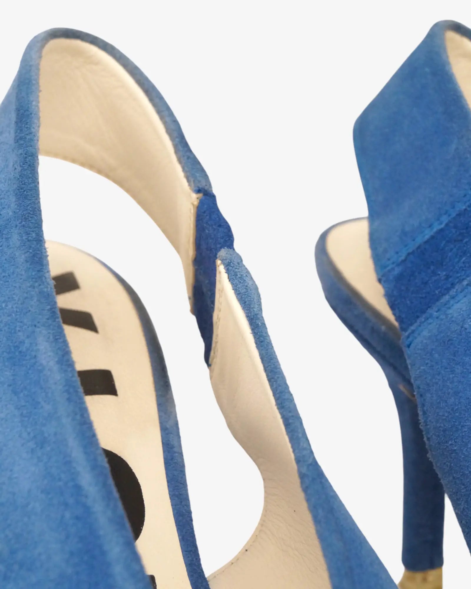Zapato de tacón piel
