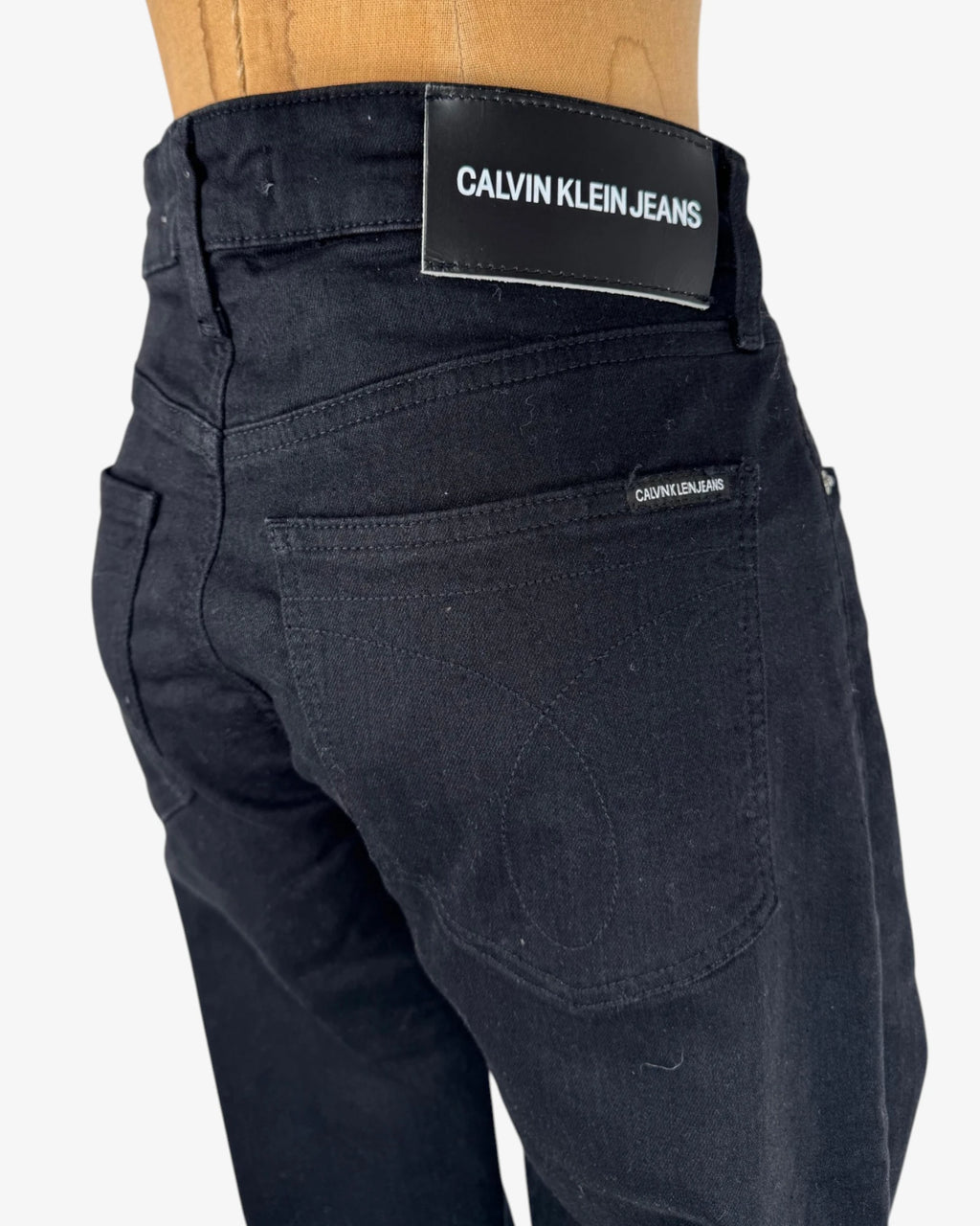Jean skinny negro