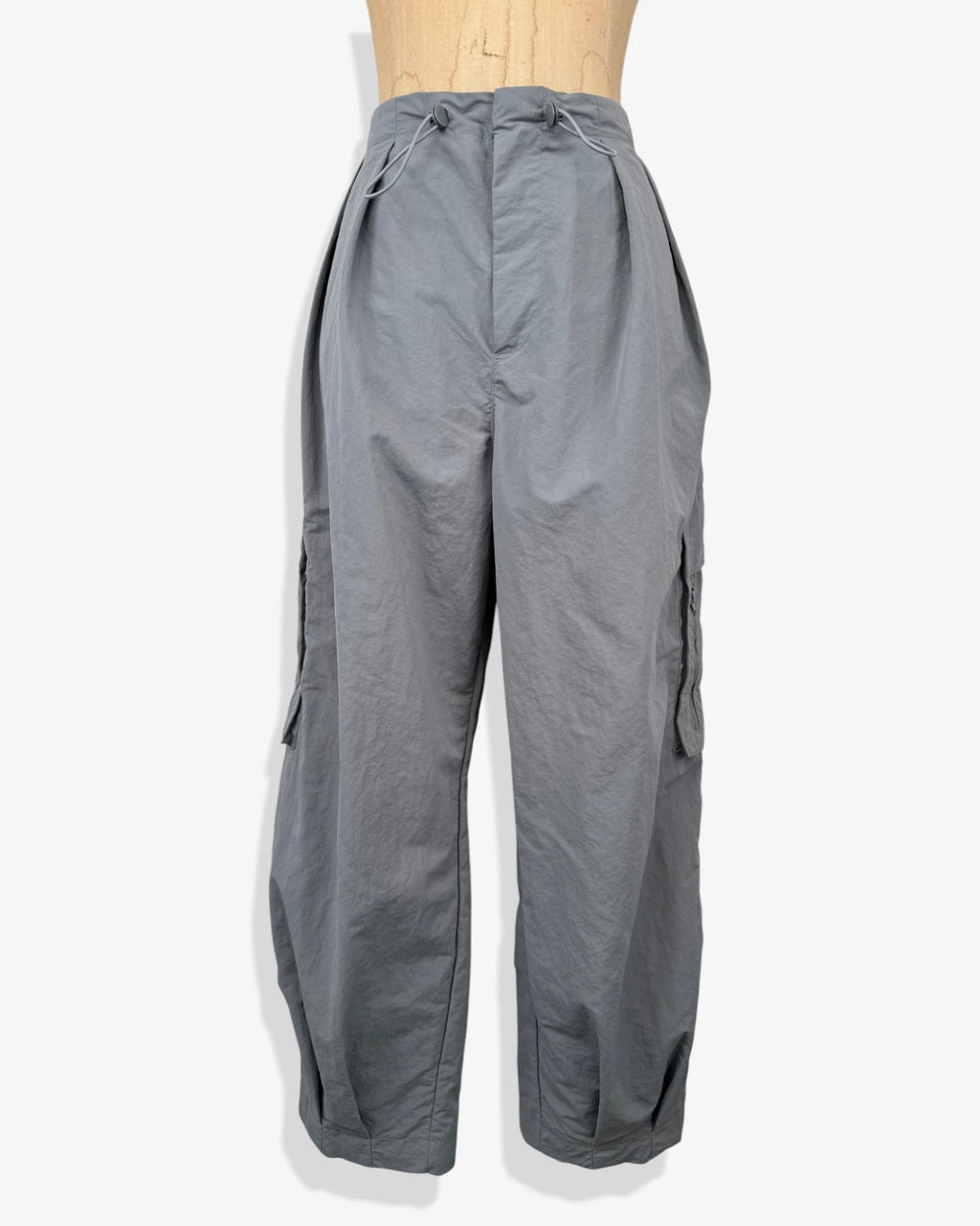 Pantalón cargo gris