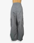 Pantalón cargo gris