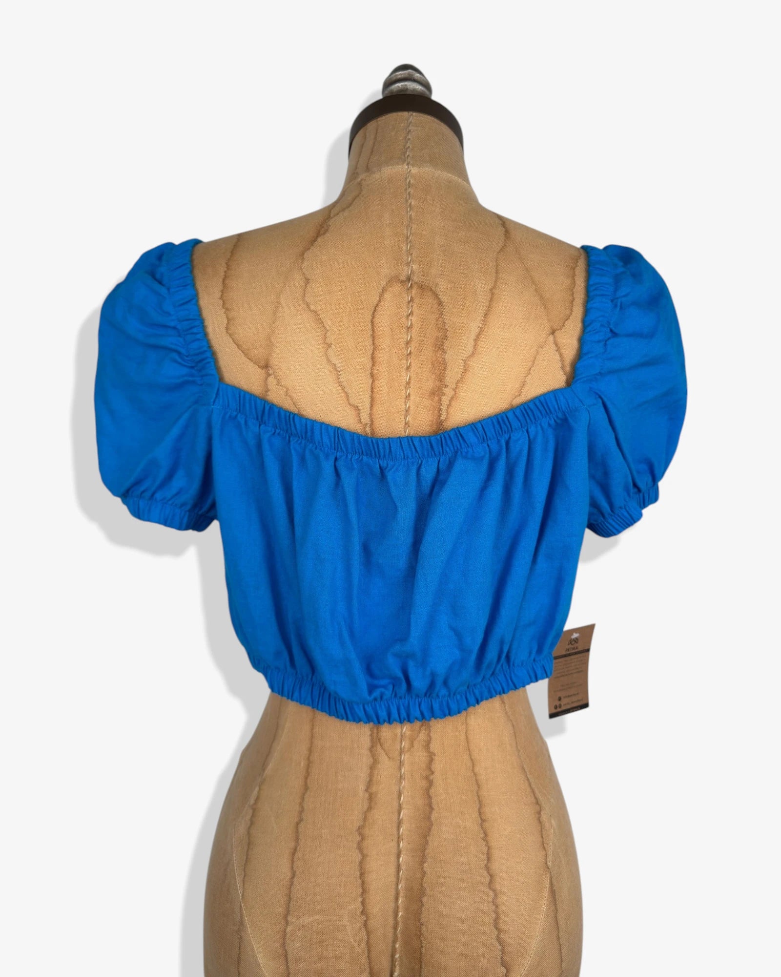 Top azul klein lino