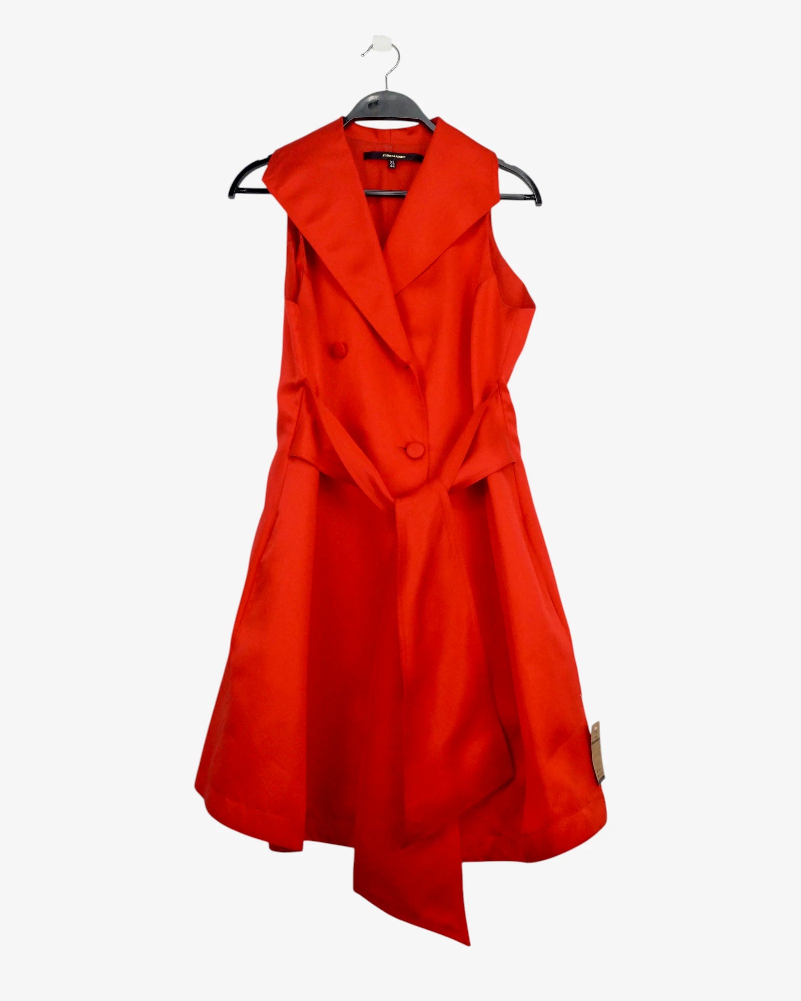 Vestido rígido rojo