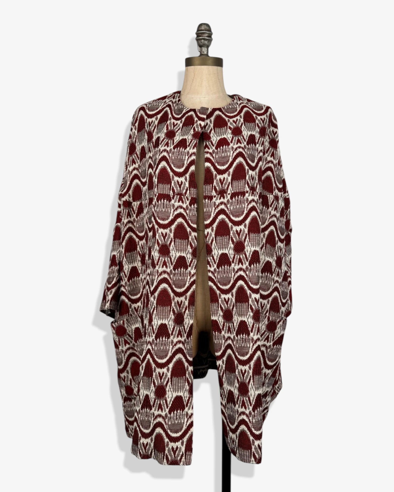 Chaqueta granate tejida