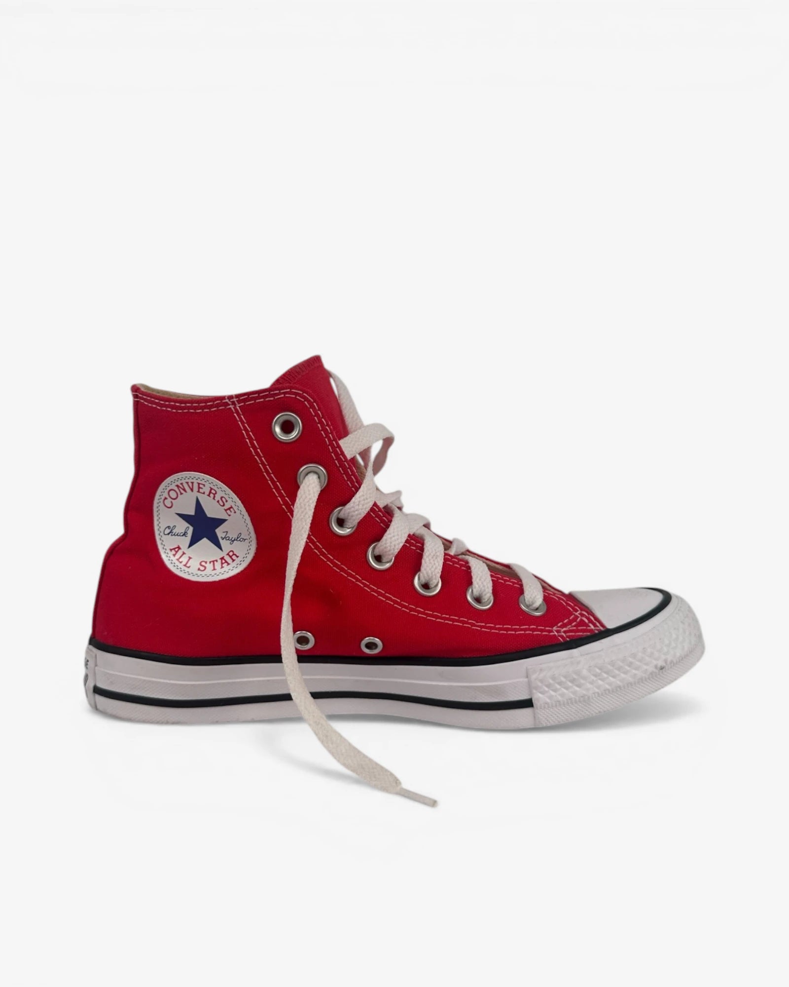 Deportivas Converse rojas