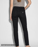 Jean skinny curve