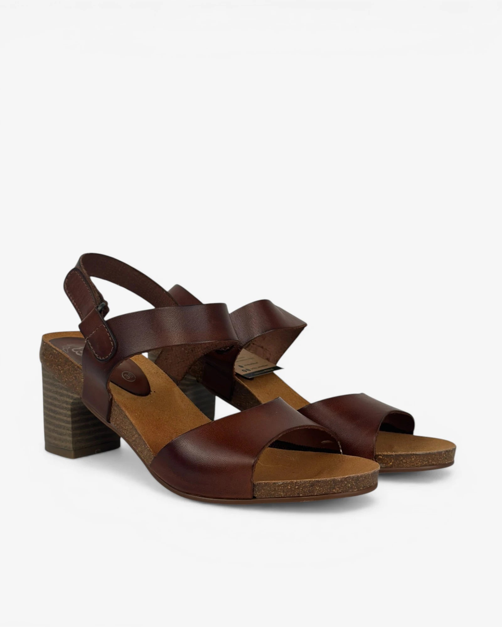 Sandalias piel marrón