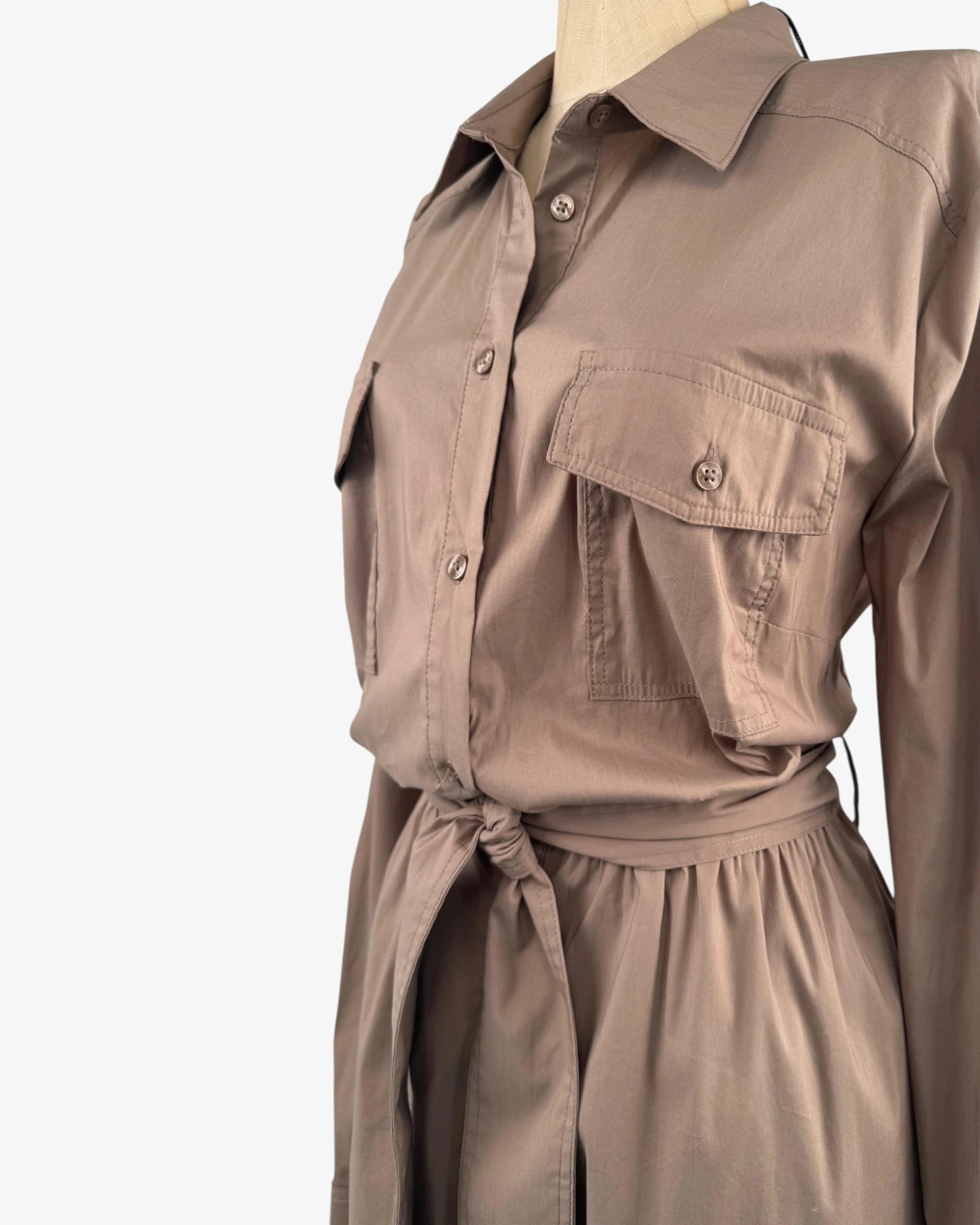 Vestido beige camisero