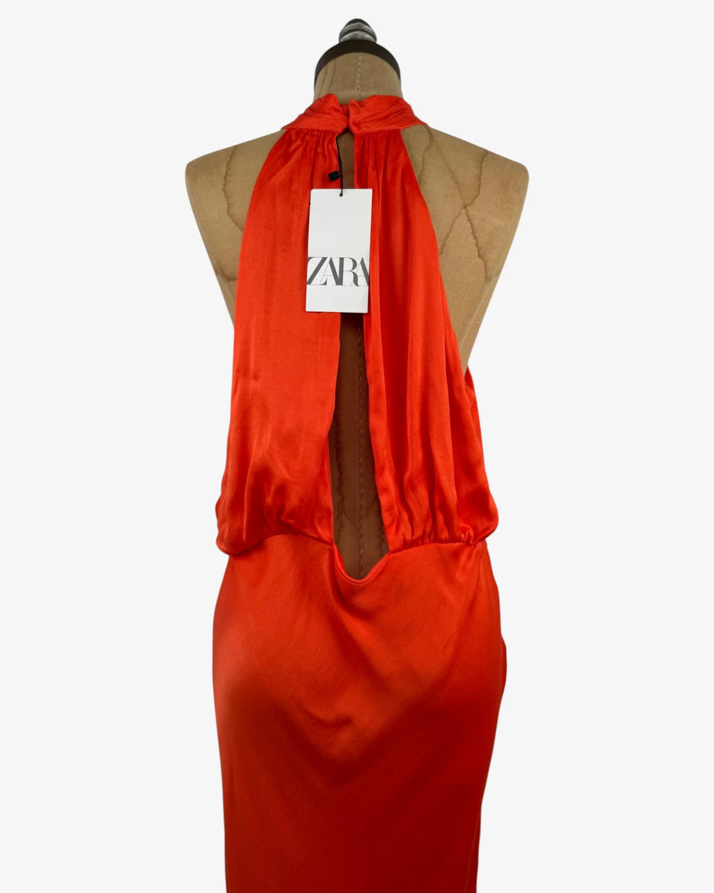 Vestido largo satinado naranja