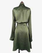 Vestido verde satinado lunares
